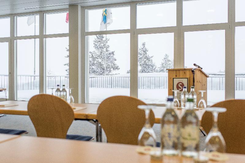 דאבוס Mountain Plaza Hotel מראה חיצוני תמונה
